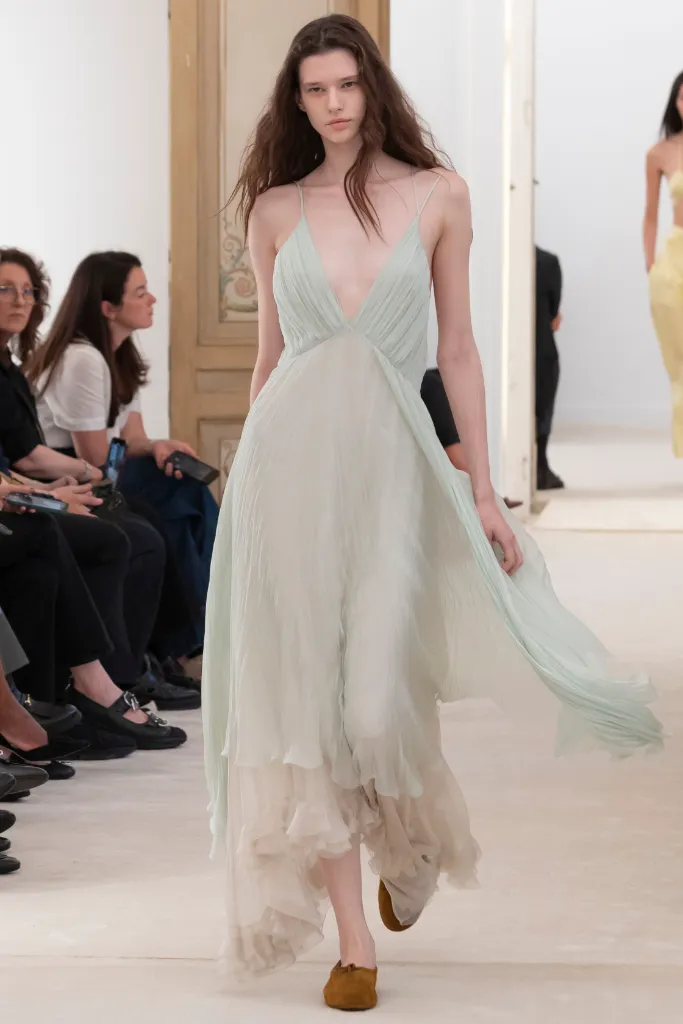 Alberta Ferretti 26SS 14